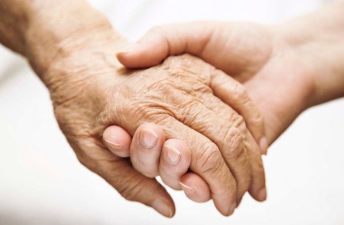 alzheimer-anziani-vecchiaia